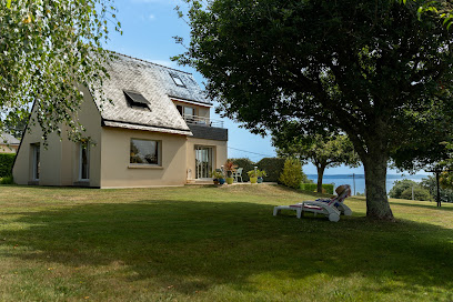 Maison Face À La Mer, Location De Vacances à Roscanvel