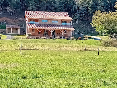 Le Séchoir Des Acacias, Location De Vacances à Saint-Léon-sur-Vézère