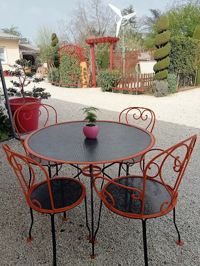 Relais Pour Voiture Electrique Avec Borne De Recharge, Location De Vacances à Saint-Médard-de-Guizières