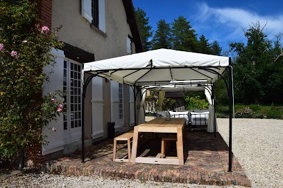 La Framboisière - Maison Blanche Sologne, Maison d'Hôtes à Isdes