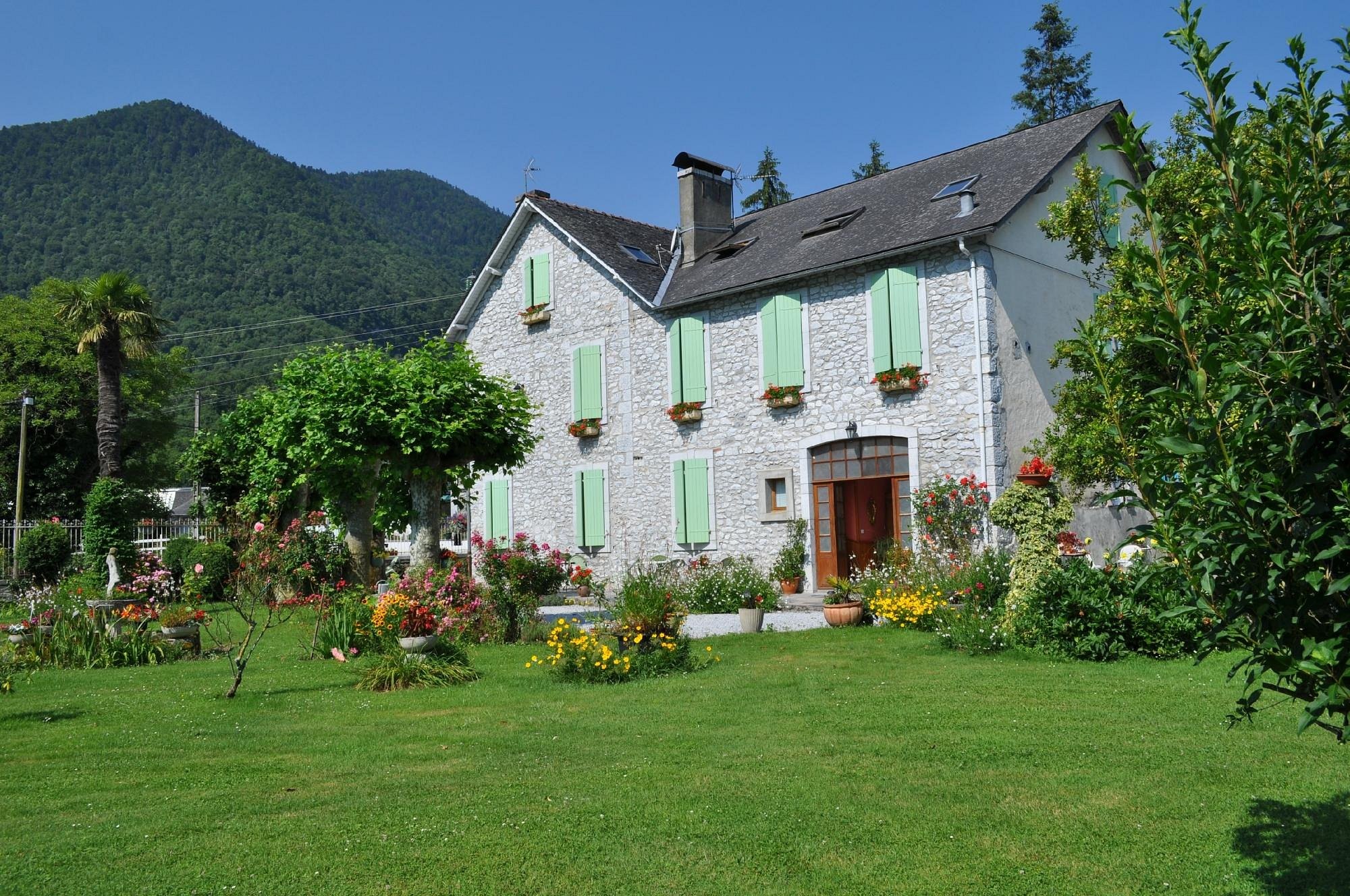 Manoir d'Ossau à Izeste, Chambre d'Hôtes à Izeste