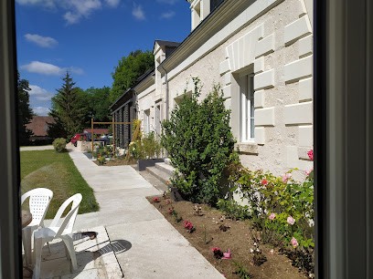 Sur La Route Des Chateaux, Chambre d'Hôtes à Angé