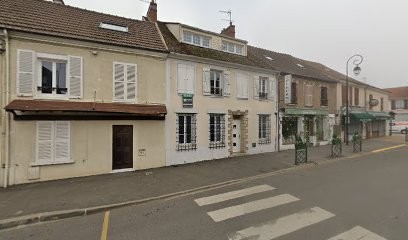 Bed in Brie centre ville proche Disney&Paris, Chambre d'Hôtes à Faremoutiers