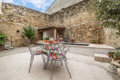 Chambres D'hôtes Numéro 7, Chambre d'Hôtes à Caderousse