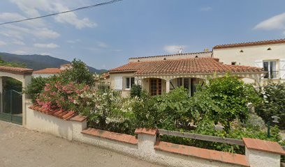 Villa Adige uniquement pour les étudiants de la vallée des Tortues, pas de vacanciers, Location de Vacances à Sorède
