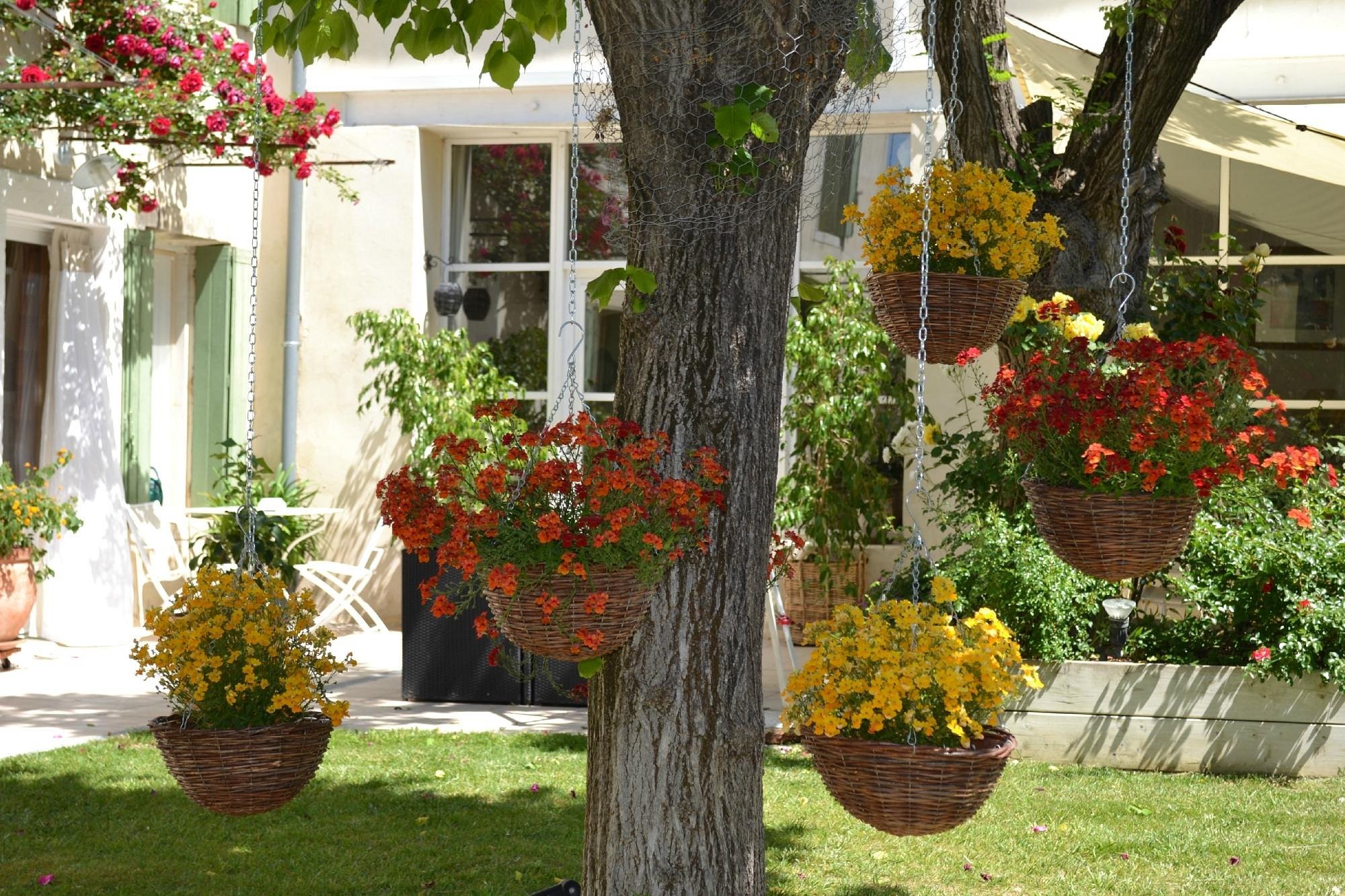 Bed and breakfast -The Canepiere, Chambre d'Hôtes à Générac