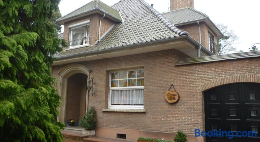 Au Vieux Cèdre, Chambre d'Hôtes à Mouvaux