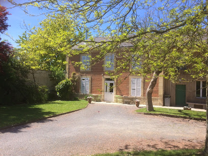 Clos Des Gloriettes, Maison D'hôtes à Roizy