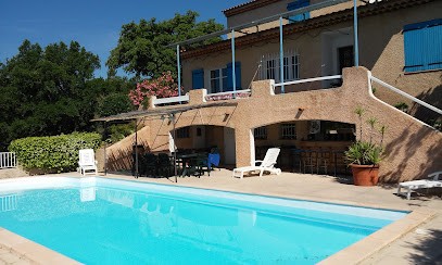 gîte Le Sommet, Location de Vacances à Vidauban