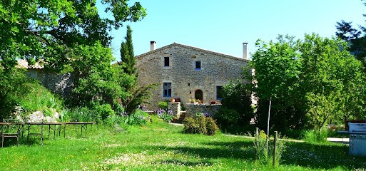 Le jardin de la Tuilerie, Chambre d'Hôtes à Banon