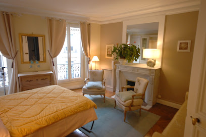 Two-Bedroom Apartment Champs-Elysées Boetie008, Location De Vacances à Paris 08
