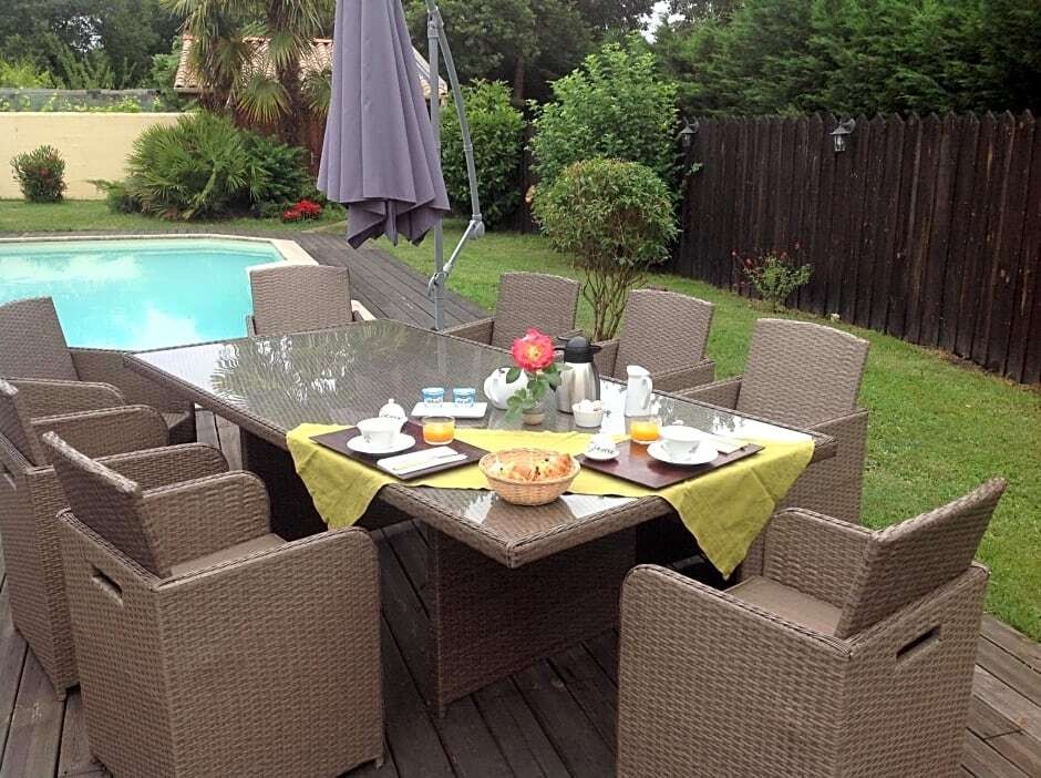 The Basin Rives, Chambre d'Hôtes au Teich