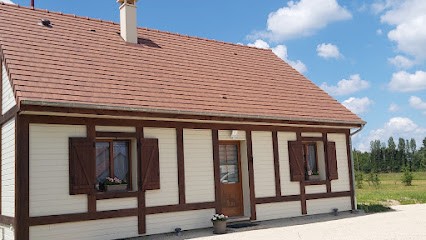 Gîte Le Cerf Solognot, Location de Vacances à Neung-sur-Beuvron