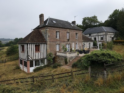 Camden House And Castle, Chambre d'Hôtes à Aubry-le-Panthou