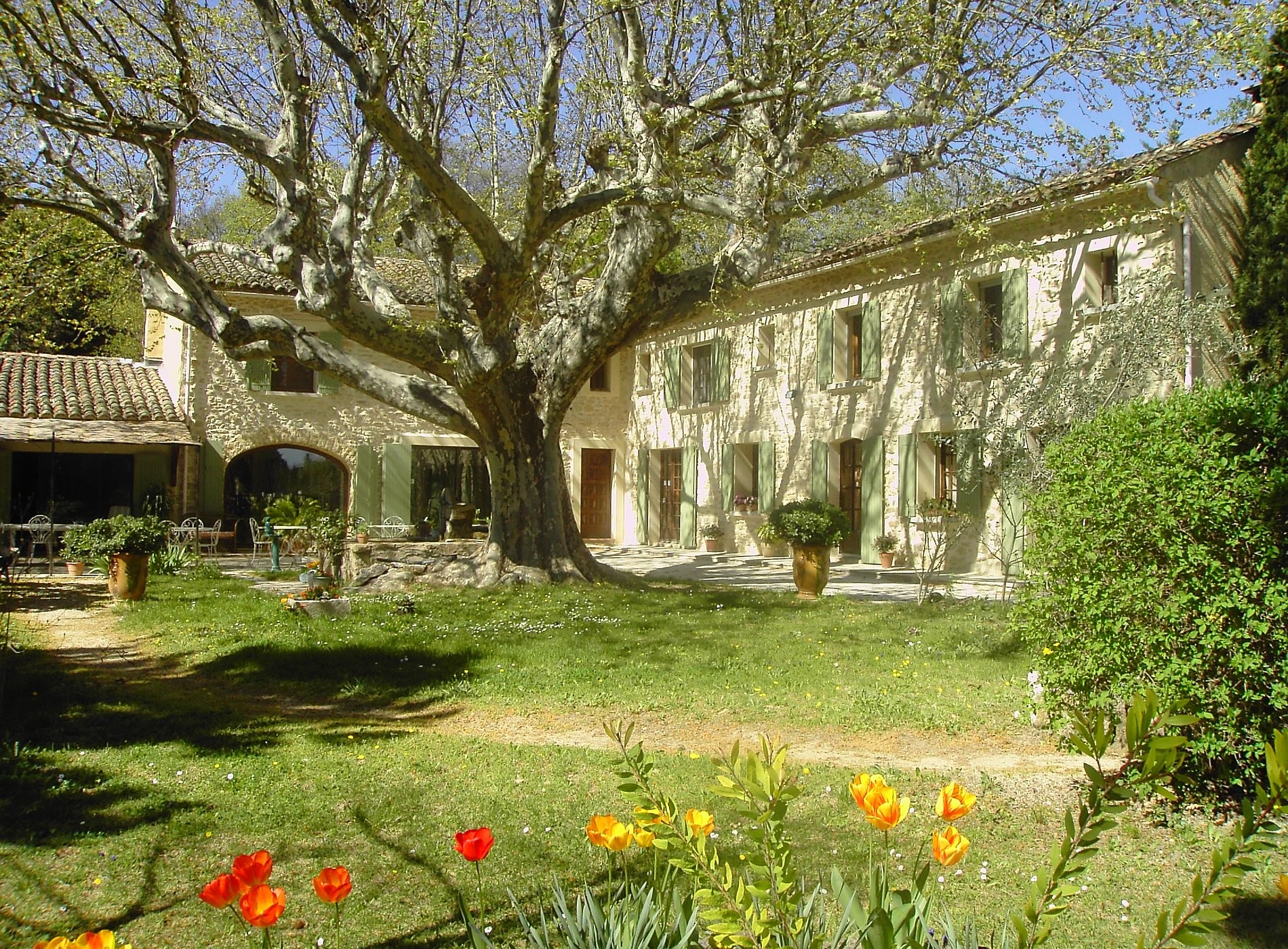 Mas de la Fontaine, Maison d'Hôtes à Sarrians
