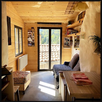 Le Triplex Tiny Housse, Location de Vacances à Vernet-les-Bains