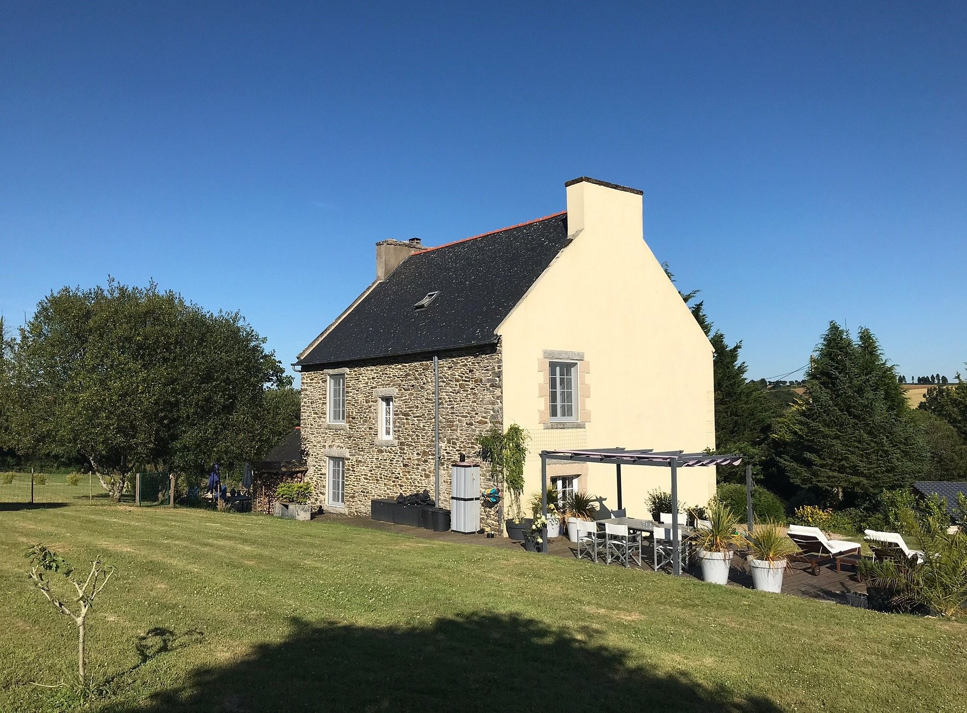 La Colline Des Renards, Chambre d'Hôtes à Berrien