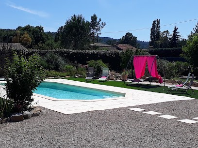 Chambre d'hotes La Colombe, Chambre d'Hôtes à Tourrettes