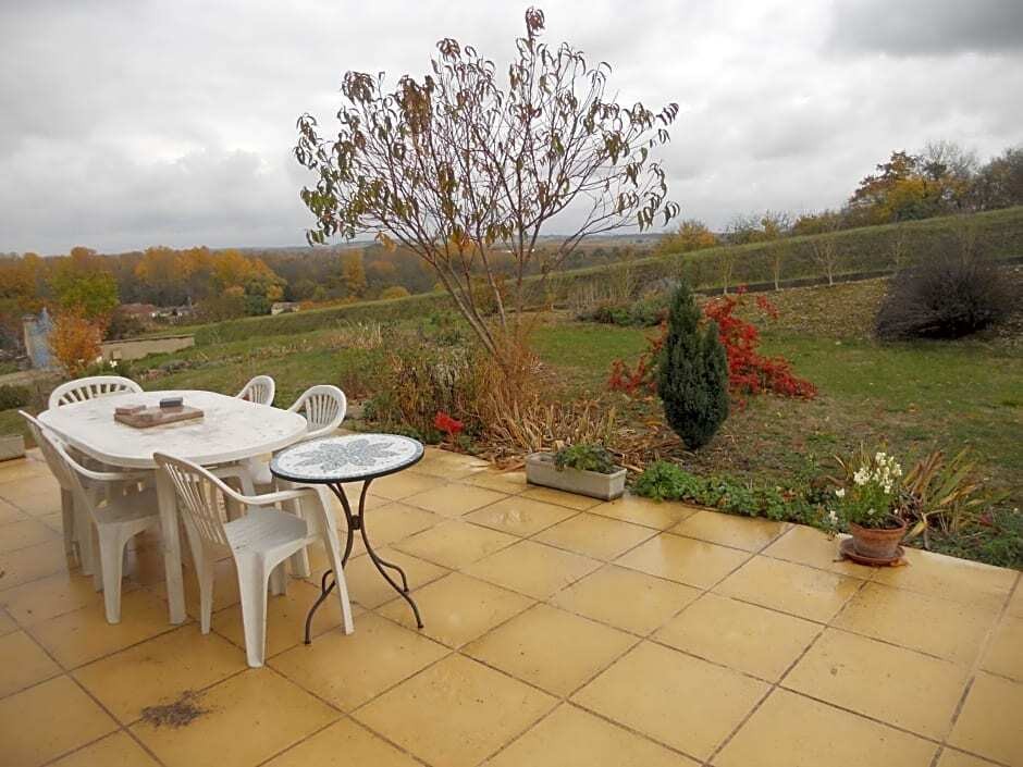 Maison La Croix, Chambre d'Hôtes à Marsac