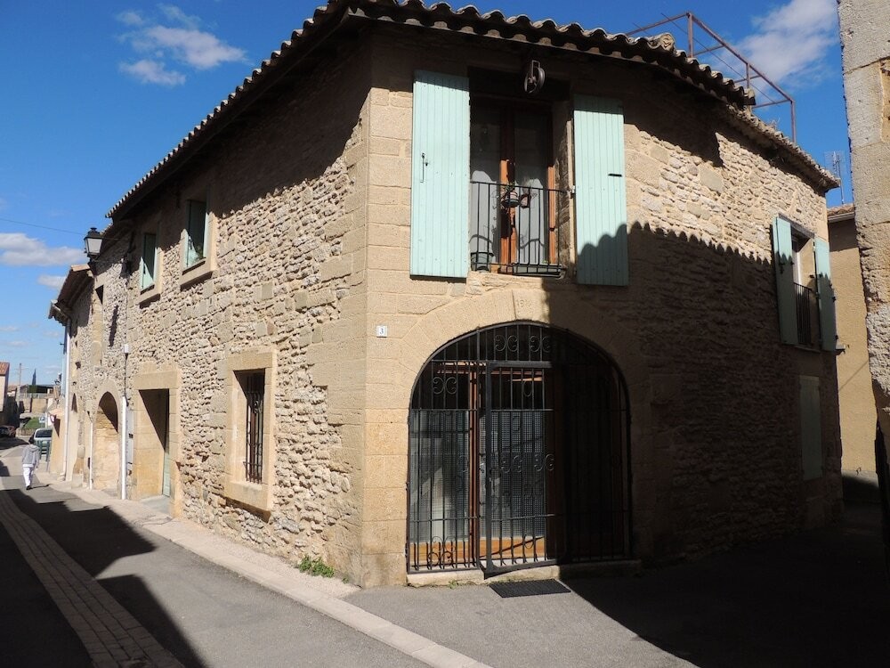 JABADAO, Chambre d'Hôtes à Sernhac