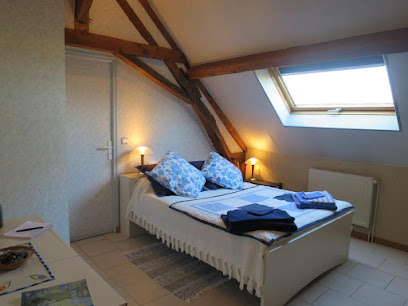 Chambres D'hôtes - Les Genêts Corné, Chambre D'hôtes à Loire-Authion