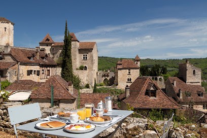Maison Lapopie Chambres D’hôte Et Gîte De Charme Au Cœur De Saint-Cirq-Lapopie, Chambre d'Hôtes à Saint-Cirq-Lapopie
