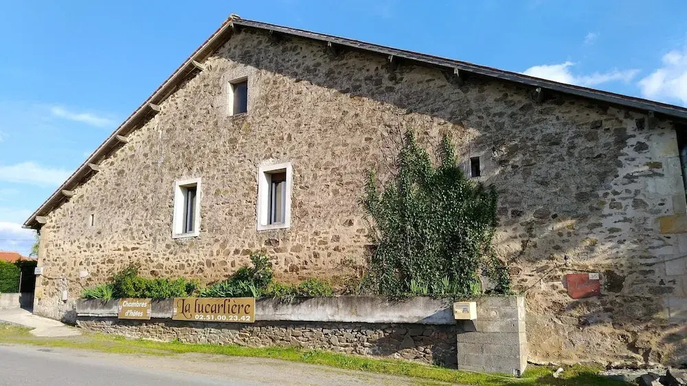 Domaine De La Lucarlière, Chambre D'hôtes à Saint-Cyr-des-Gâts