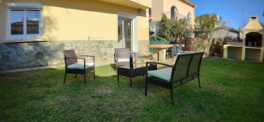 Le Jardin Des Pensées, Location de Vacances au Boulou