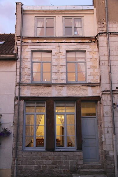 Les Clés des Places Chambres d'Hôtes de charme, Chambre d'Hôtes à Arras