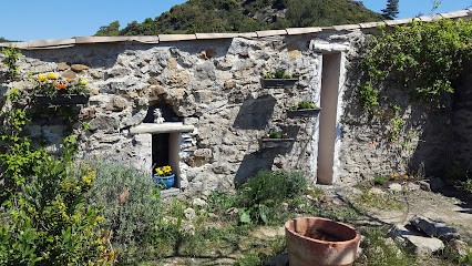 La Loubière, Chambre d'Hôtes à Fraissé-des-Corbières