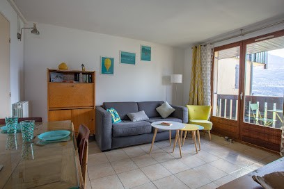 Appartement MANOLIE, Location de Vacances à Embrun