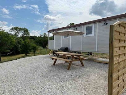 La roulotte de Loïs & Clara, Chambre d'Hôtes à Arc-en-Barrois