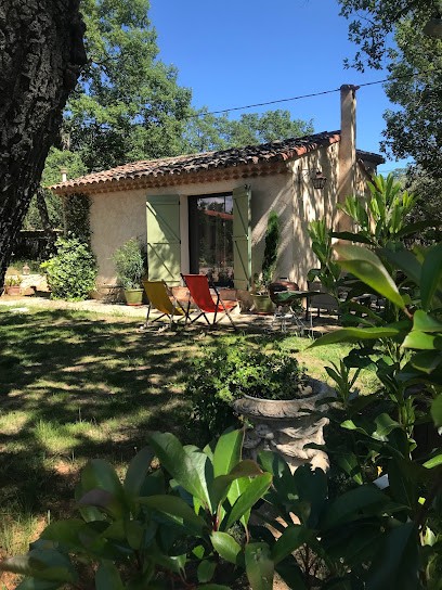 Meublé de Tourisme 3*** petit Mas Provençal 3 per La Brindille, Location de Vacances à Saint-Paul-en-Forêt