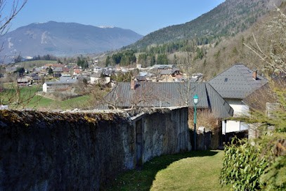 Refuge Du Vieux Bourg, Chambres D'hôtes Parc Natural Massive Des Bauges, Chambre d'Hôtes au Châtelard