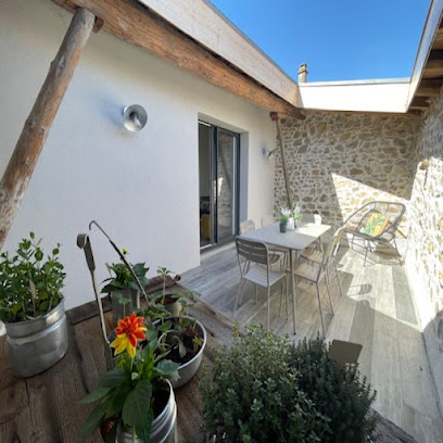 "Cœur Andéol" Maison De Village Avec Toit Terrasse À Louer, Location De Vacances à Beauvallon
