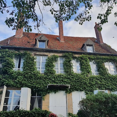 Monange Marie-Noelle, Chambre d'Hôtes à Champlemy