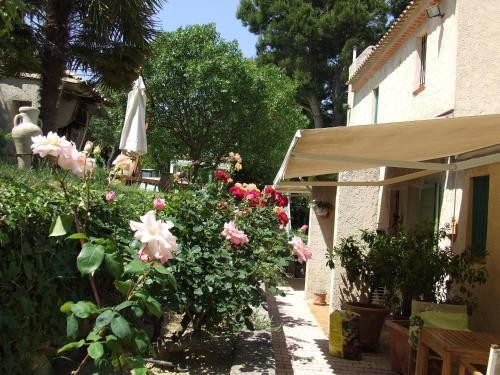 Lou Pin Dou Papet, Chambre d'Hôtes à Roquevaire