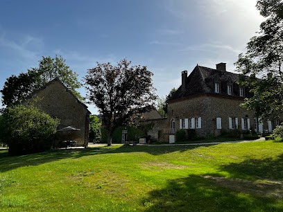 Le Prieuré Du Preux, Maison d'Hôtes à Sépeaux-Saint Romain