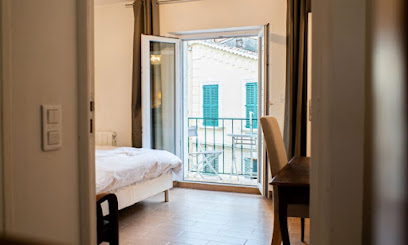 Bed&Côte D'azur Door De Kasteelhoeve, Location De Vacances à Cannes