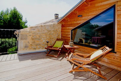 Les Aires Passagères, Chambre d'Hôtes à Sernhac