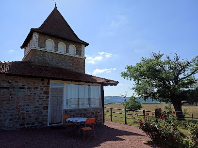 La Ferme Fleurie, Maison d'Hôtes à Thizy-les-Bourgs