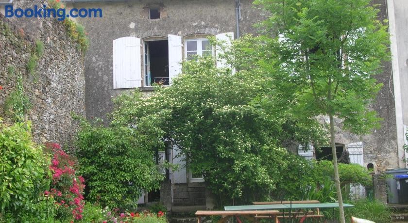 Chambres d'hôtes « Les Remparts », Chambre d'Hôtes à Vouvant