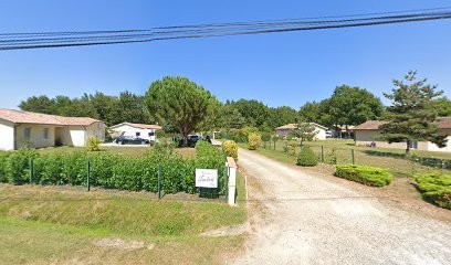 Les Vieille tuiles, Chambre d'Hôtes à Cudos