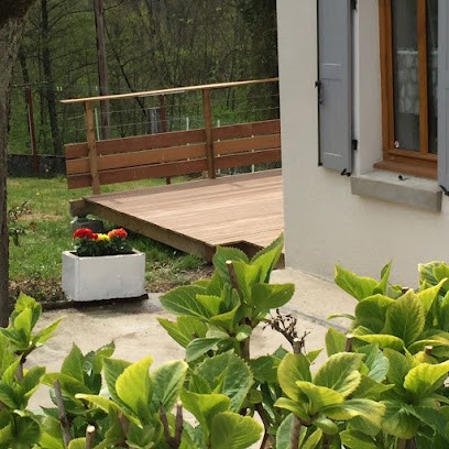 LA MAISON DE PIERRE LA CHAPELLE DE LA TOUR, Maison d'Hôtes à La Chapelle-de-la-Tour