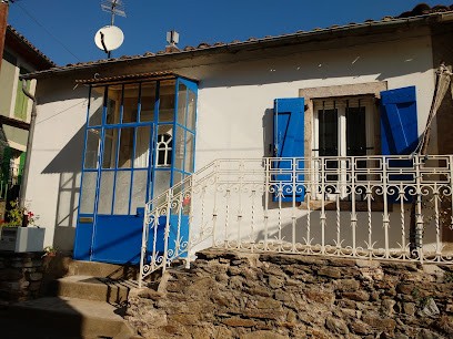 Les volets bleus, Chambre d'Hôtes à Prémian