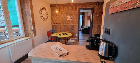 Gite Le Bihé: Appartement 4 Personnes La Bresse Location De Vacances à la Bresse