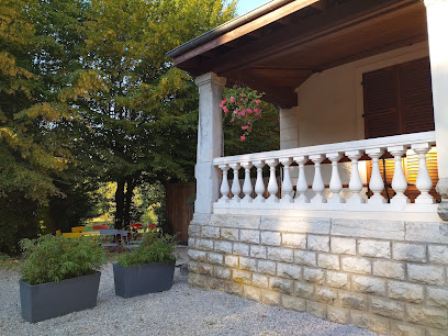 Gite Ernest Zuber La Villa Du Papetier, Location De Vacances à Boussières