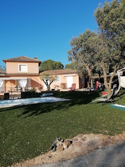 Le Clos Marijeanne Capmas, Chambre d'Hôtes à La Capelle-et-Masmolène