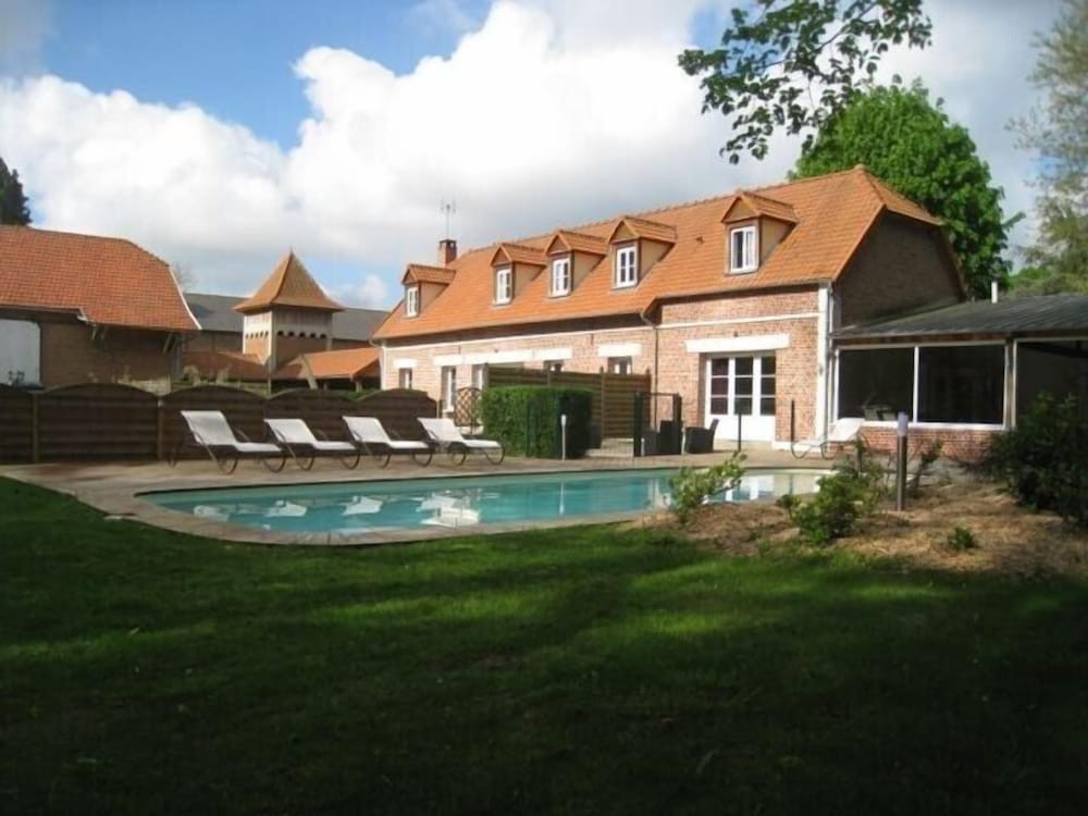 château d'Omiécourt, Chambre d'Hôtes à Hypercourt