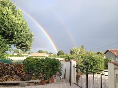 Les Glycines - Chambres D'hôtes, Chambre d'Hôtes à Saint-Gaudens